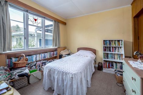 Photo of property in 16 Oxford Street, Lansdowne, Masterton, 5810