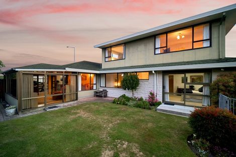 Photo of property in 287 Avonhead Road, Avonhead, Christchurch, 8042