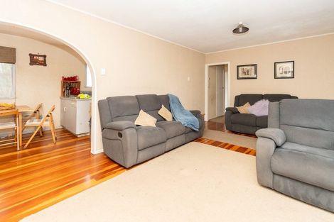 Photo of property in 48 Mears Road, St Andrews, Hamilton, 3200