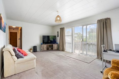 Photo of property in 1 Escalona Street, Te Kamo, Whangarei, 0112