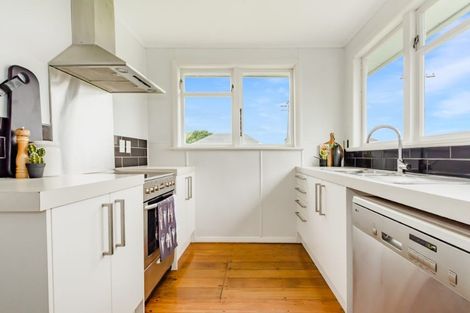 Photo of property in 5 Maire Street, Otaki, 5512