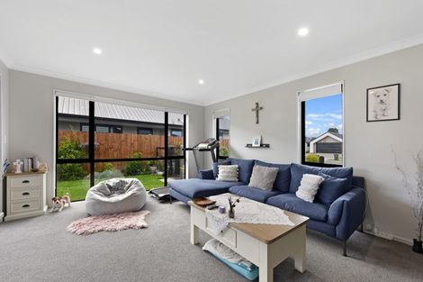 Photo of property in 100 Iwa Street, Mapua, 7005