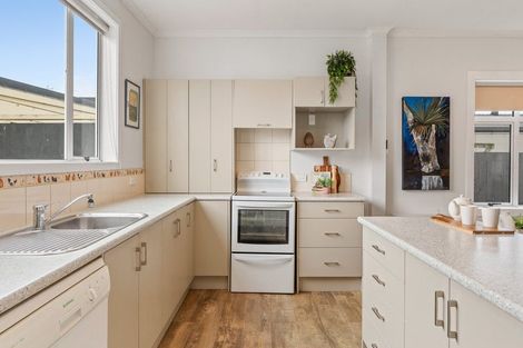 Photo of property in 5 Freyberg Street, Saint Kilda, Dunedin, 9012