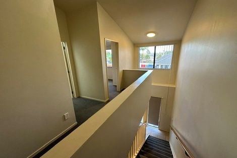 Photo of property in 4/89 Portage Road, New Lynn, Auckland, 0600