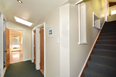 Photo of property in 2 Bacon Street, Broad Bay, Dunedin, 9014