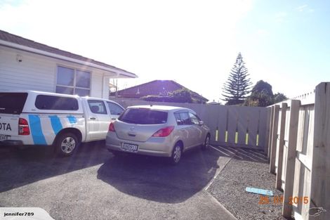 Photo of property in 391 Bucklands Beach Road, Bucklands Beach, Auckland, 2012