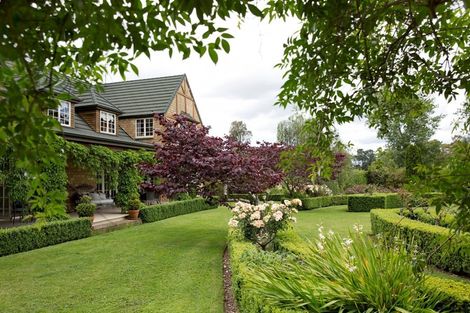 Photo of property in 346 Clifton Road, Whitford, Howick, 2571