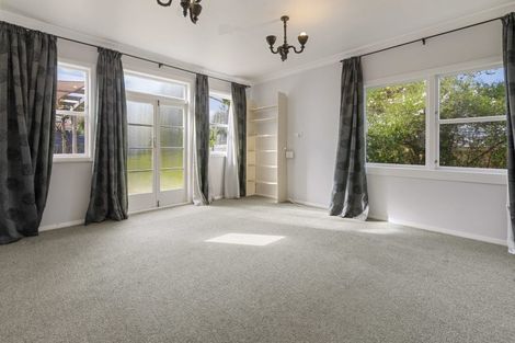 Photo of property in 1c Cooper Avenue, Holdens Bay, Rotorua, 3010