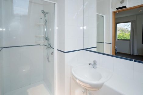 Photo of property in 41 Strowan Road, Strowan, Christchurch, 8052