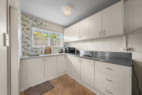 Photo of property in 407 West Coast Road, Glen Eden, Auckland, 0602