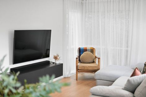 Photo of property in 5 Homestead Place, Glenview, Hamilton, 3206