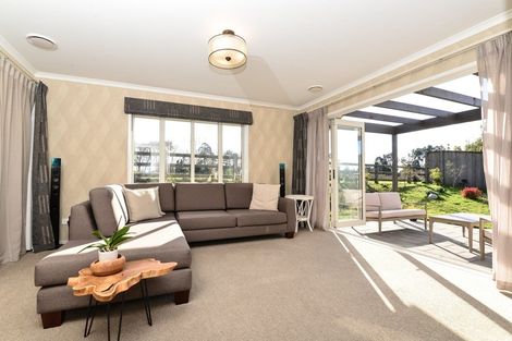 Photo of property in 18 Mahy Way, Leamington, Cambridge, 3432