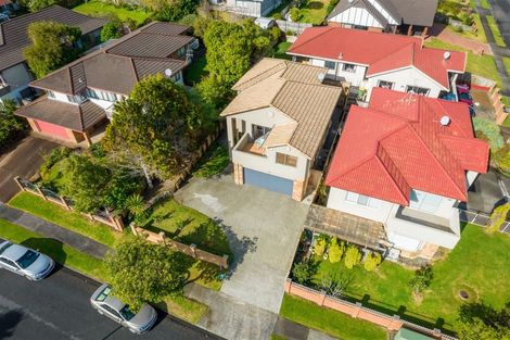 Photo of property in 1a Simmental Crescent, Somerville, Auckland, 2014