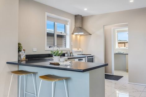 Photo of property in 1/5a Rossiter Avenue, Redwood, Christchurch, 8051