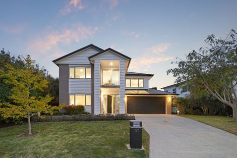 Photo of property in 121 Isabella Drive, Pukekohe, 2120