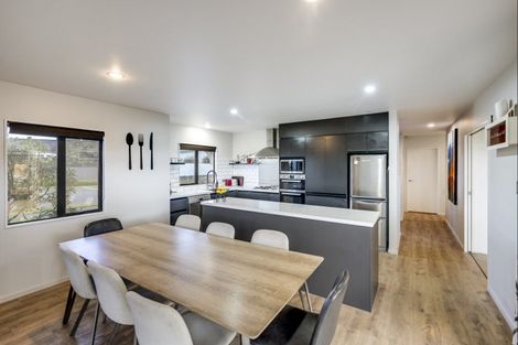 Photo of property in 5 Scott Place, Havelock North, 4130