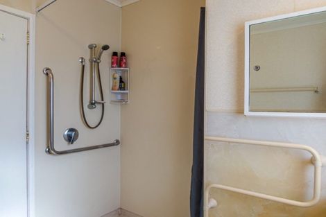 Photo of property in 2 Strathmore Place, Whakatane, 3120