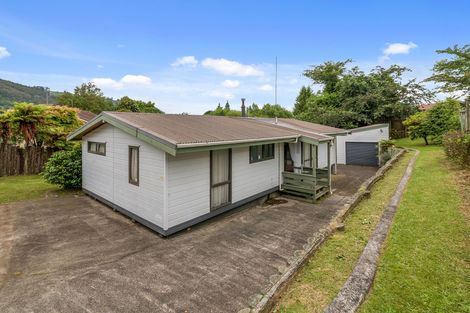 Photo of property in 5 Beryl Place, Pukehangi, Rotorua, 3015