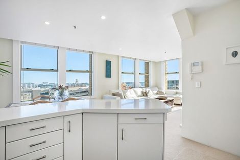 Photo of property in Dunningham City Apartments, 4a/20 Wolfe Street, Auckland Central, Auckland, 1010
