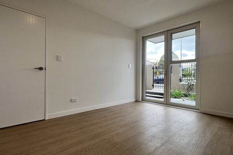 Photo of property in 100 Trafalgar Street, Waterloo, Lower Hutt, 5011