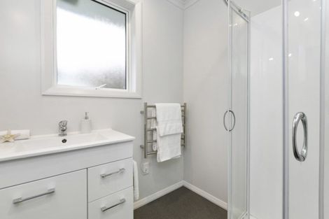 Photo of property in 25 Centennial Avenue, Helensburgh, Dunedin, 9010