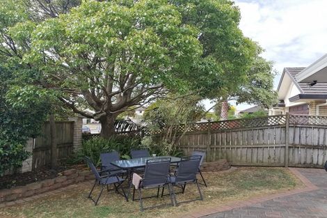 Photo of property in 1/72 Millhouse Drive, Northpark, Auckland, 2013