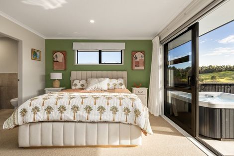 Photo of property in 60 Puhirake Crescent, Pyes Pa, Tauranga, 3112