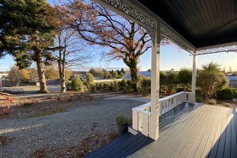 Photo of property in 13 Meadow Street, Lumsden, 9730