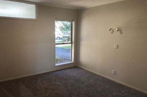 Photo of property in 1/1 Pine Road, Orewa, 0931