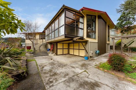 Photo of property in 59 Holborn Drive, Stokes Valley, Lower Hutt, 5019