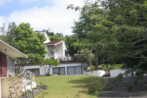 Photo of property in 20 Kathleen Street, Totara Vale, Auckland, 0627