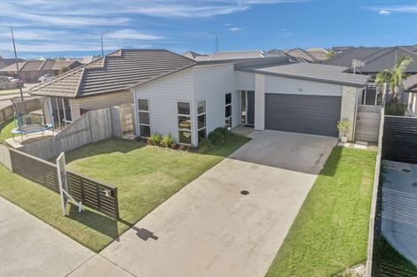 Photo of property in 3 Livingstone Drive, Papamoa Beach, Papamoa, 3118