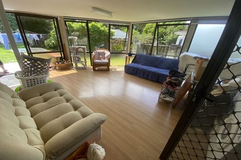 Photo of property in 47 Sullivan Avenue, Mangere Bridge, Auckland, 2022