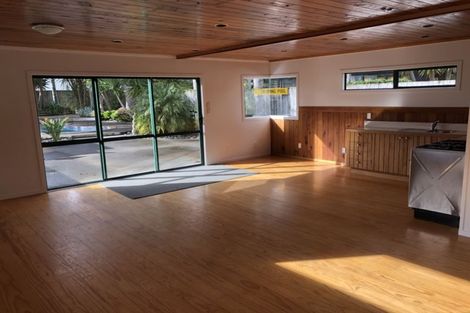 Photo of property in 47 Kon Tiki Road, Whiritoa, Whangamata, 3691