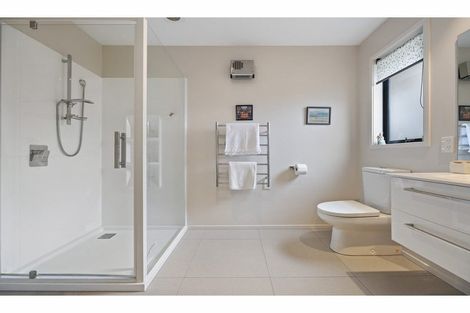 Photo of property in 110a Halswell Junction Road, Halswell, Christchurch, 8025