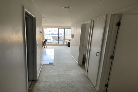 Photo of property in Alpha Apartments, 506/17 Vogel Lane, Auckland Central, Auckland, 1010