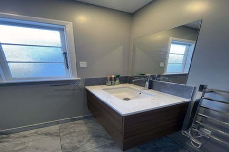 Photo of property in 19 Beauchamp Street, Tawa, Wellington, 5028