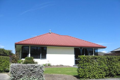 Photo of property in 8 Kate Edger Place, Stoke, Nelson, 7011