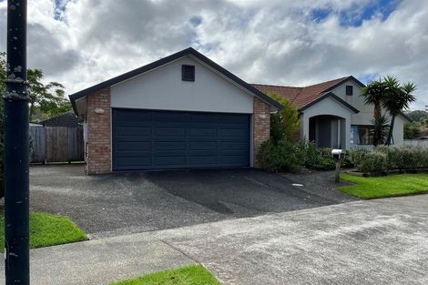 Photo of property in 4 George Deane Place, Greenhithe, Auckland, 0632