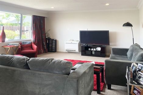 Photo of property in 2/4 Roker Street, Somerfield, Christchurch, 8024