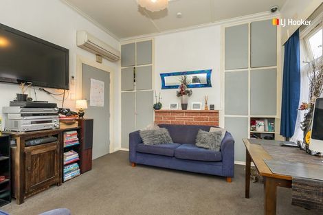 Photo of property in 12 Kirkcaldy Street, South Dunedin, Dunedin, 9012