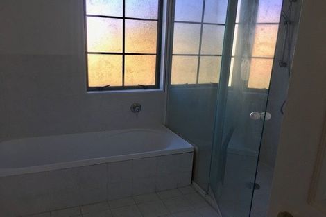 Photo of property in 116 Onetaunga Road, Chatswood, Auckland, 0626