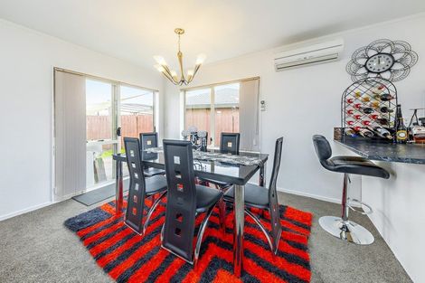 Photo of property in 30 Sheriff Place, Randwick Park, Auckland, 2105