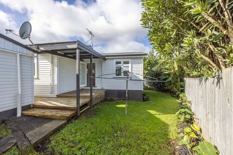 Photo of property in 124 Mangere Road, Otahuhu, Auckland, 1062