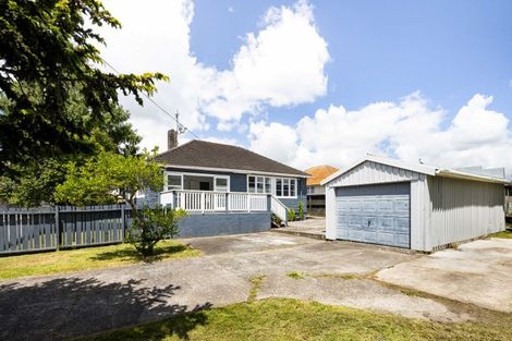 Photo of property in 42 Churchill Avenue, Maeroa, Hamilton, 3200