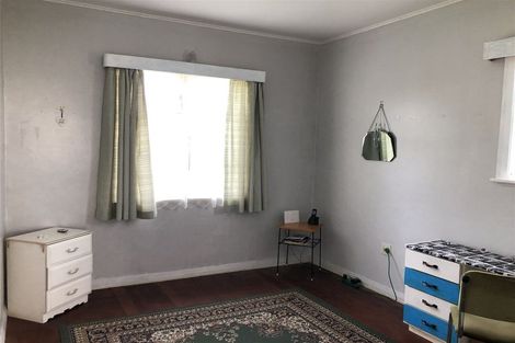 Photo of property in 240 High Street, Dannevirke, 4930