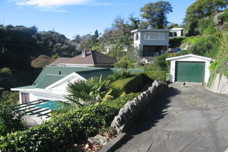 Photo of property in 16 Seapoint Road, Bluff Hill, Napier, 4110