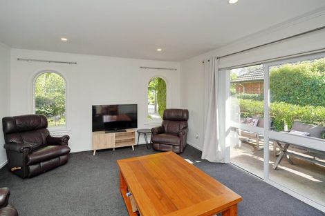 Photo of property in 58 Balrudry Street, Avonhead, Christchurch, 8042