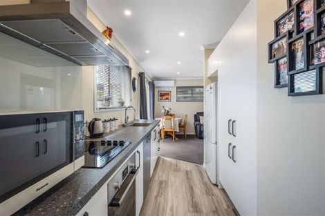 Photo of property in 166 Mark Avenue, Grenada Village, Wellington, 6037