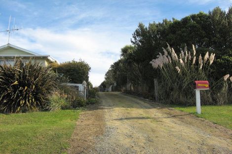 Photo of property in 18 Spiers Street, Kakanui, Oamaru, 9495